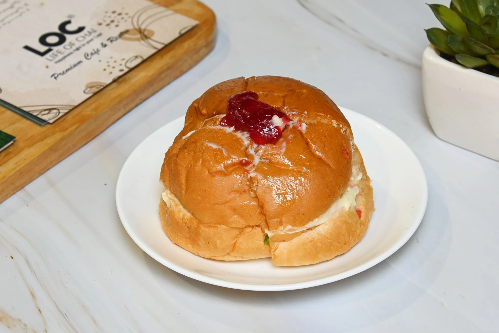 Bun Maska Jam
